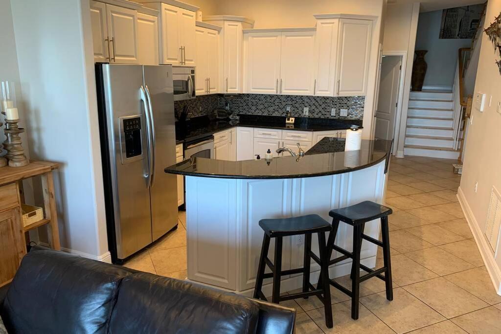 Luxury And Spacious Waterside Getaway Clearwater Beach Exterior photo